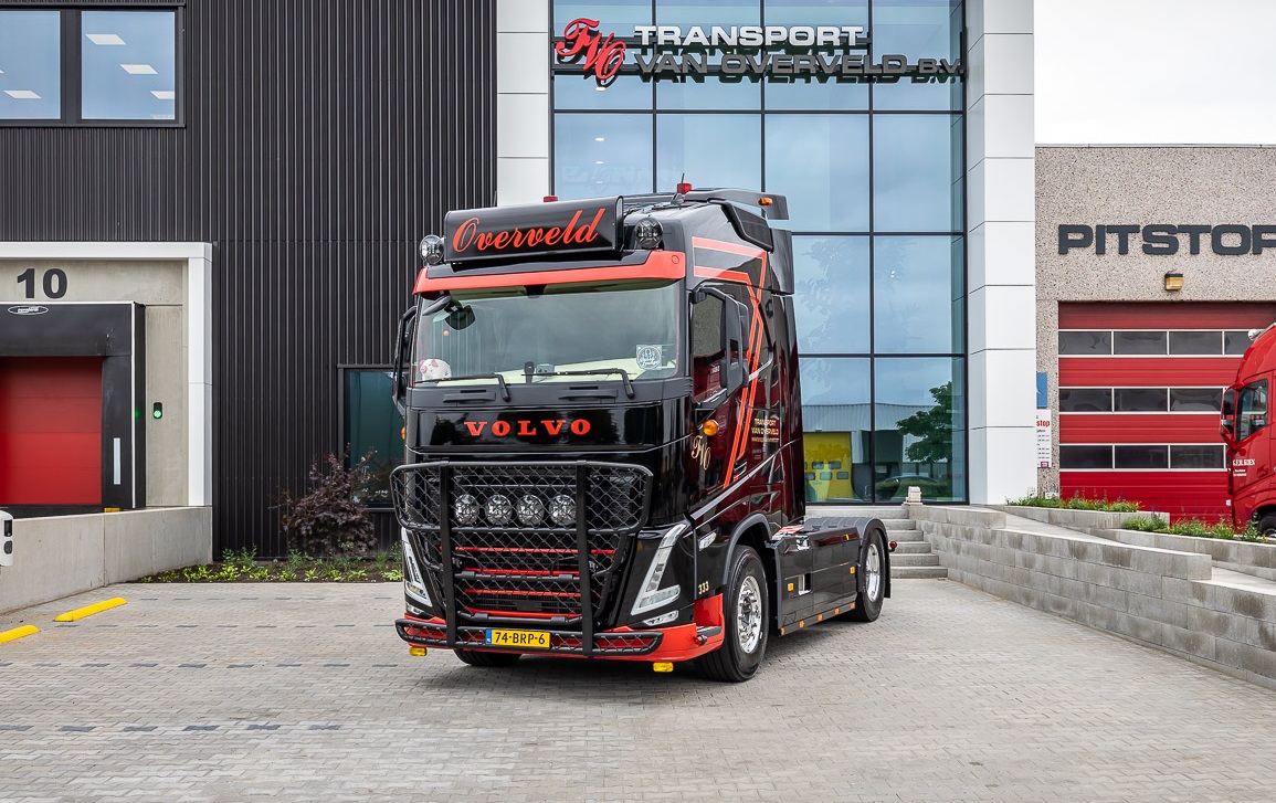 En Dat Is 20! Nieuwe Volvo FH Voor Van Overveld